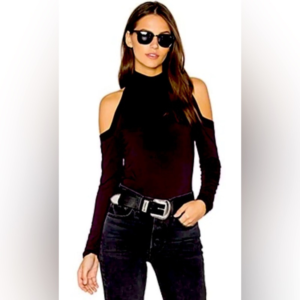 Feel The Piece Terre Jacobs Black Gigi Top Cold Shoulder Xs/s